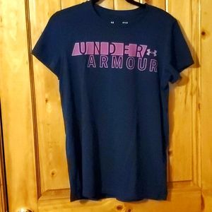 Under Armour tshirt